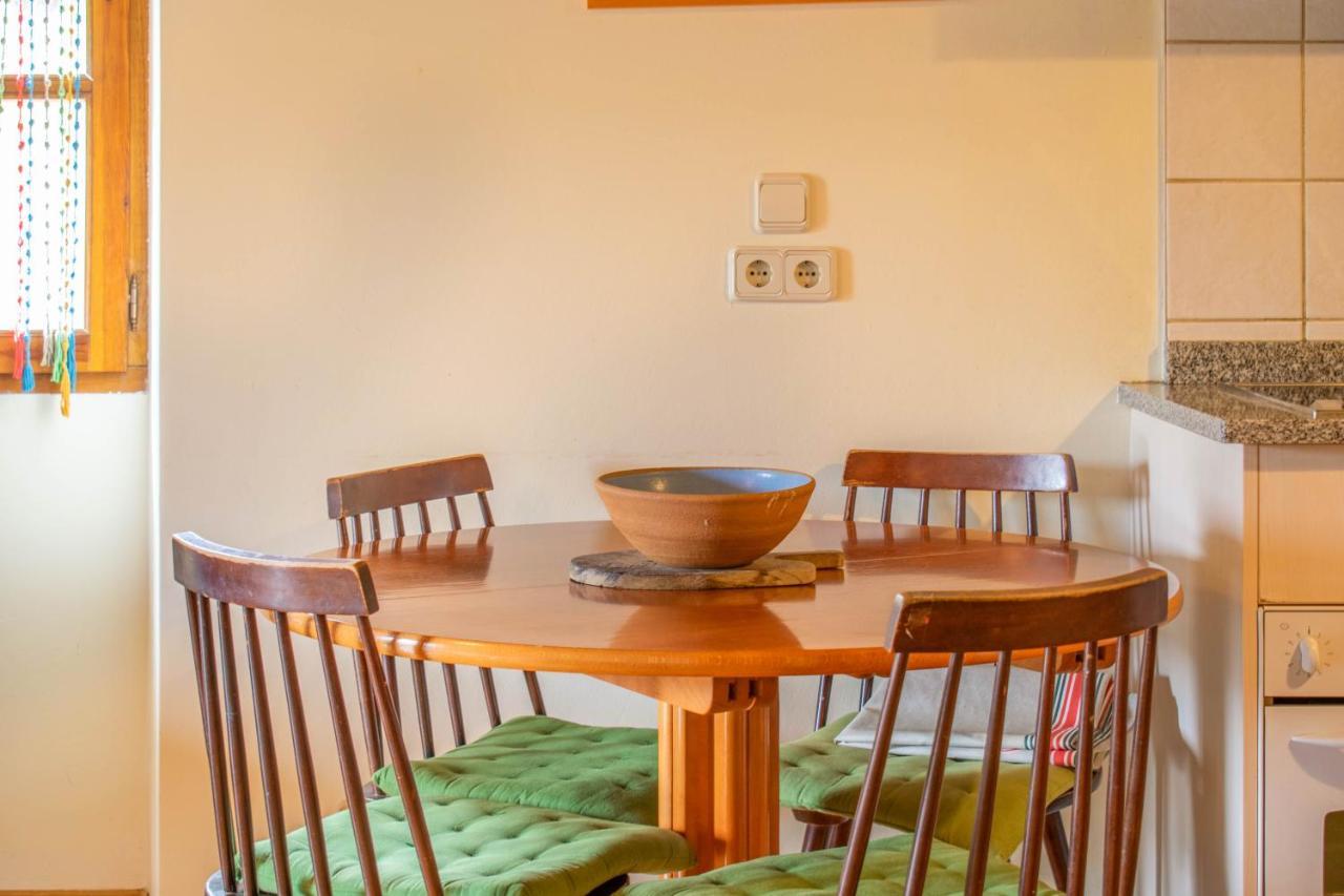Casa Monaut, Acogedores Apartamentos A Los Pies De La Selva De Irati Saragueta Bagian luar foto